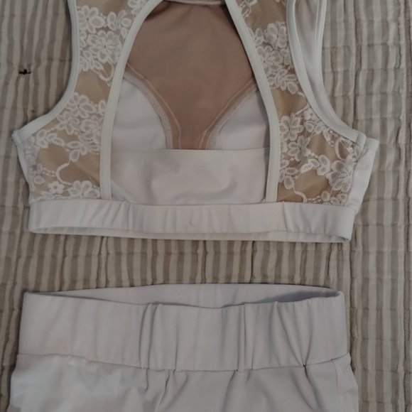 Girl's white dance costume, size MC (medium child) - Picture 5 of 14